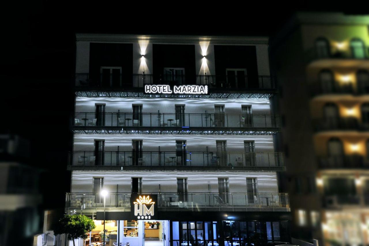 Hotel Marzia Holiday Queen Caorle Exterior photo