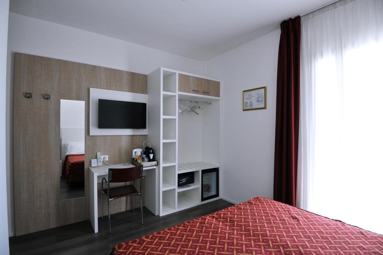 Hotel Marzia Holiday Queen Caorle Exterior photo